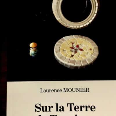 Livre "Sur la Terre de Touche…"
